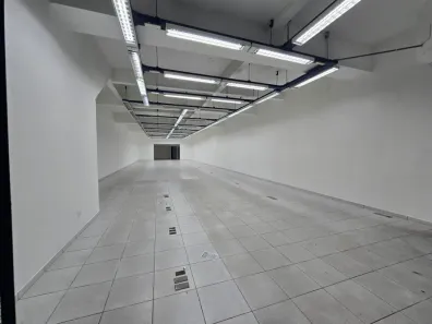 Ponto Comercial com 8 Quartos para alugar, 600m² no Mirandópolis, São Paulo