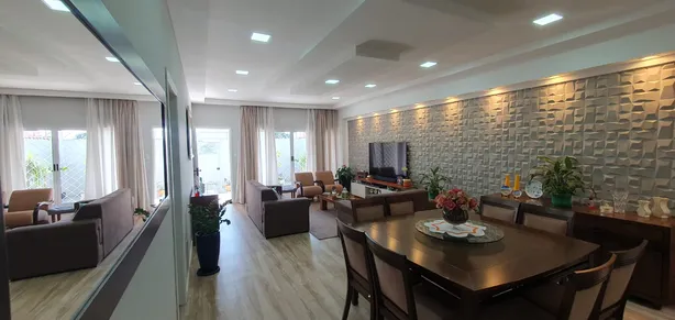 Casa com 5 Quartos à venda, 250m² no Jardim América, Jacareí