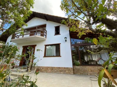 Casa de Condomínio com 4 Quartos à venda, 320m² no Ponte da Saudade, Nova Friburgo