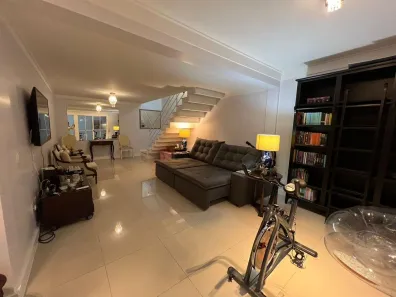 Casa de Condomínio com 4 Quartos para alugar, 269m² no Campo Belo, São Paulo
