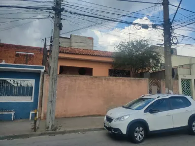 Casa com 2 Quartos à venda, 207m² no Éden, Sorocaba