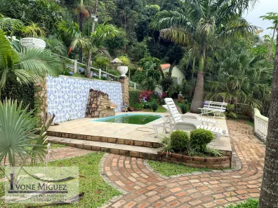 Fazenda/Sítio com 3 Quartos à venda, 200m² no Palmares, Paty do Alferes