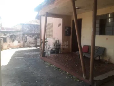 Casa com 2 Quartos à venda, 312m² no Centro, Araraquara