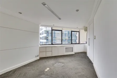 Sala Comercial para alugar, 140m² no Cidade Monções, São Paulo