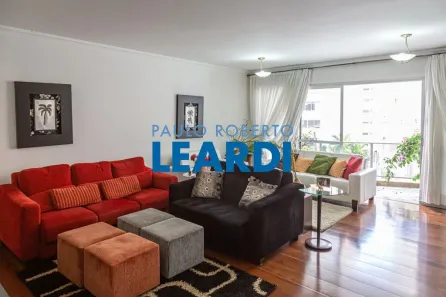 Apartamento com 3 Quartos à venda, 200m² no Santa Cecília, São Paulo