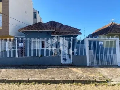 Casa com 3 Quartos à venda, 120m² no Passo da Areia, Porto Alegre