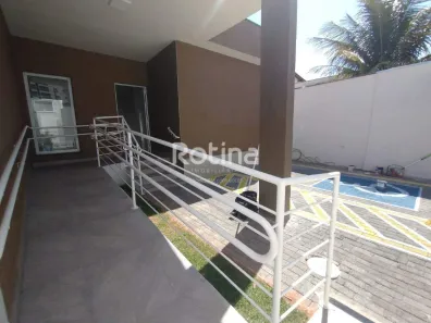Prédio Comercial à venda, 270m² no Osvaldo Rezende, Uberlândia