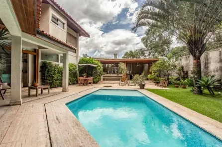 Casa com 3 Quartos à venda, 441m² no Jardim Guedala, São Paulo