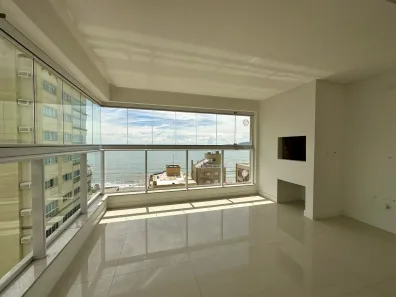 Apartamento com 4 Quartos à venda, 212m² no Meia Praia, Itapema