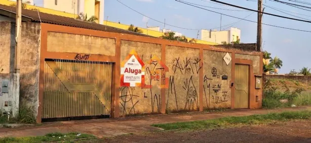 Imóvel Comercial com 3 Quartos para alugar, 160m² no Portal de Versalhes 3, Londrina