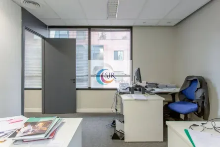 Sala Comercial à venda, 200m² no Vila Olímpia, São Paulo