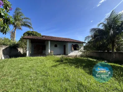 Casa com 2 Quartos à venda, 100m² no Outeiro, Araruama