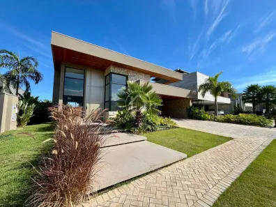 Casa com 4 Quartos à venda, 400m² no Morada dos Nobres, Cuiabá