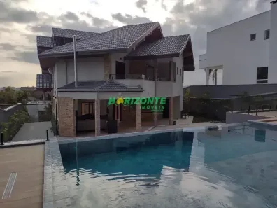 Casa com 5 Quartos para alugar, 700m² no Jardim das Colinas, São José dos Campos