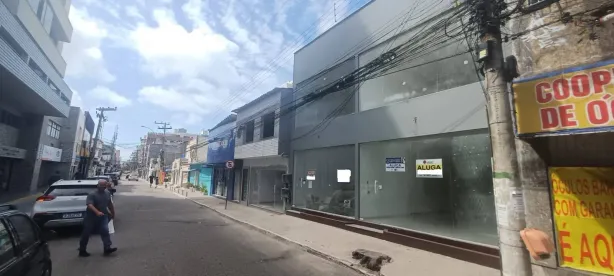 Ponto Comercial para alugar, 180m² no Centro, Cabo Frio