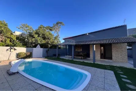 Casa de Condomínio com 2 Quartos para alugar, 150m² no Barra do Jacuípe, Camaçari