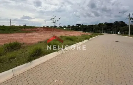 Lote/Terreno à venda, 200m² no Piracangaguá, Taubaté