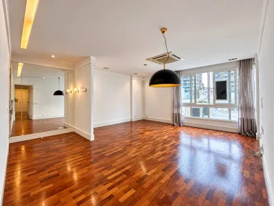 Apartamento com 3 Quartos para alugar, 125m² no Lagoa, Rio de Janeiro