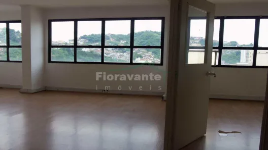 Sala Comercial à venda, 80m² no Centro, Santos