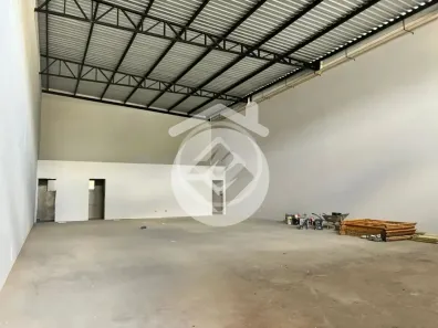 Galpão/Depósito/Armazém para alugar, 250m² no Pampulha, Uberlândia