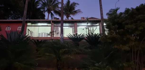 Fazenda/Sítio com 3 Quartos à venda, 601m² no Parque Valinhos, Valinhos