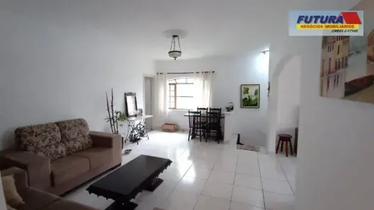 Sobrado com 3 Quartos à venda, 160m² no Vila Valença, São Vicente