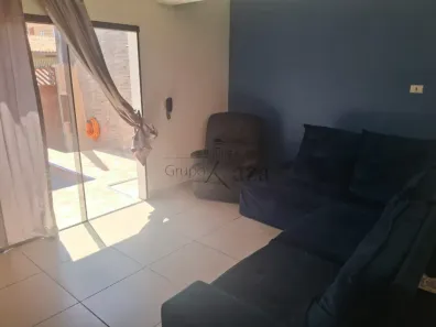 Casa com 4 Quartos à venda, 260m² no Jardim Vale do Sol, São José dos Campos