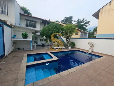 Casa com 3 Quartos à venda, 229m² no Anil, Rio de Janeiro