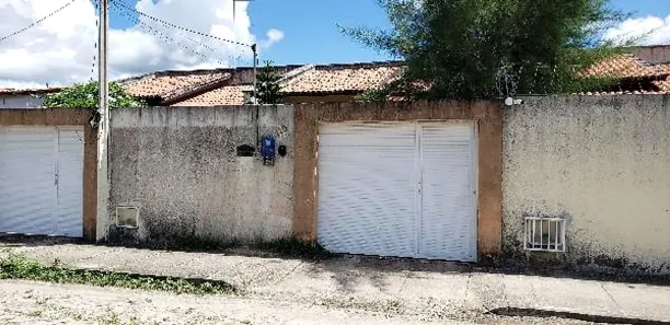 Casa com 2 Quartos à venda, 75m² no Alto da Estrela, Horizonte