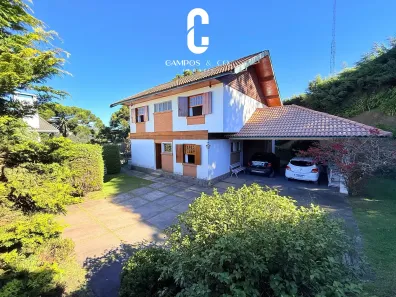Casa com 3 Quartos à venda, 251m² no Jardim Belvedere, Campos do Jordão