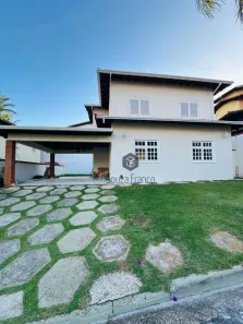 Casa de Condomínio com 4 Quartos para venda ou aluguel, 300m² no Vila Oliveira, Mogi das Cruzes