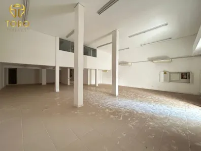 Ponto Comercial para alugar, 320m² no Zona 03, Maringá