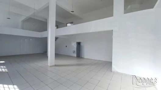 Ponto Comercial para alugar, 273m² no Pátria Nova, Novo Hamburgo
