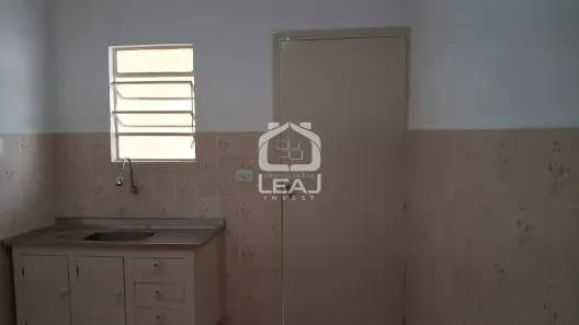 Casa com 1 Quarto para alugar, 39m² no Jardim Irapiranga, São Paulo