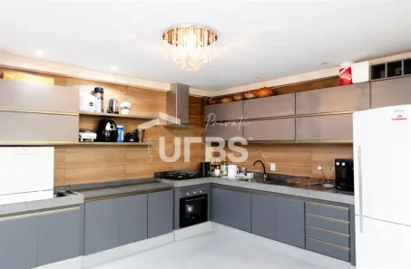 Sobrado com 3 Quartos à venda, 121m² no Parque Amazônia, Goiânia