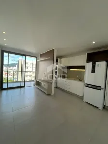 Apartamento com 2 Quartos para alugar, 45m² no São Vicente, Itajaí