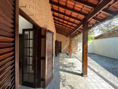 Casa com 3 Quartos à venda, 122m² no Barra da Lagoa, Ubatuba
