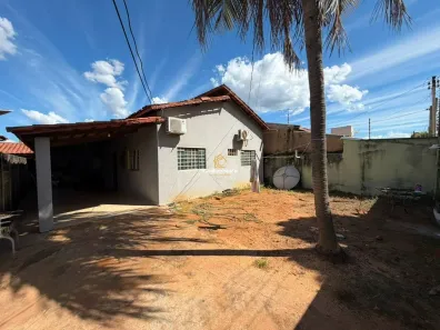 Casa com 3 Quartos à venda, 100m² no Plano Diretor Sul, Palmas