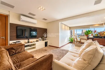 Apartamento com 3 Quartos para alugar, 139m² no Bela Vista, Porto Alegre