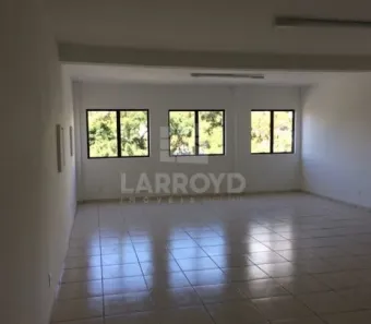 Sala Comercial à venda, 56m² no Vila Moema, Tubarão