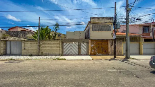 Casa com 3 Quartos à venda, 150m² no Benfica, Fortaleza