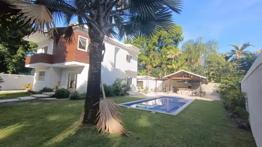 Casa de Condomínio com 4 Quartos para alugar, 200m² no Vargem Grande, Rio de Janeiro