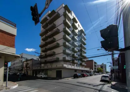 Apartamento com 2 Quartos para alugar, 101m² no Centro, Pelotas
