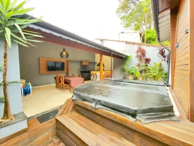 Casa com 3 Quartos à venda, 300m² no Itaquera, São Paulo
