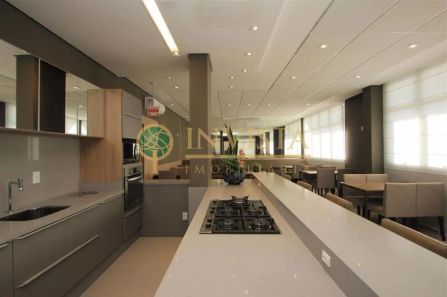 Apartamento com 2 Quartos à venda, 86m² no Centro, Florianópolis