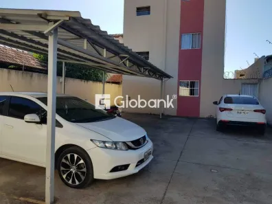 Apartamento com 3 Quartos à venda, 77m² no Santa Rita I, Montes Claros