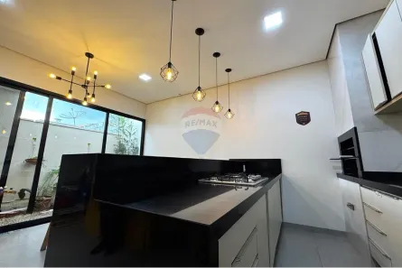 Casa de Condomínio com 2 Quartos à venda, 131m² no Teixeirão, Cacoal