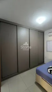 Casa com 2 Quartos para alugar, 65m² no Novo Mundo, Uberlândia