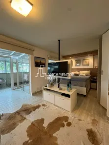 Apartamento com 1 Quarto à venda, 61m² no Itaipava, Petrópolis