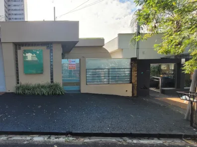 Ponto Comercial para alugar, 224m² no Osvaldo Rezende, Uberlândia